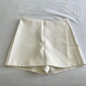 Cream color skort
